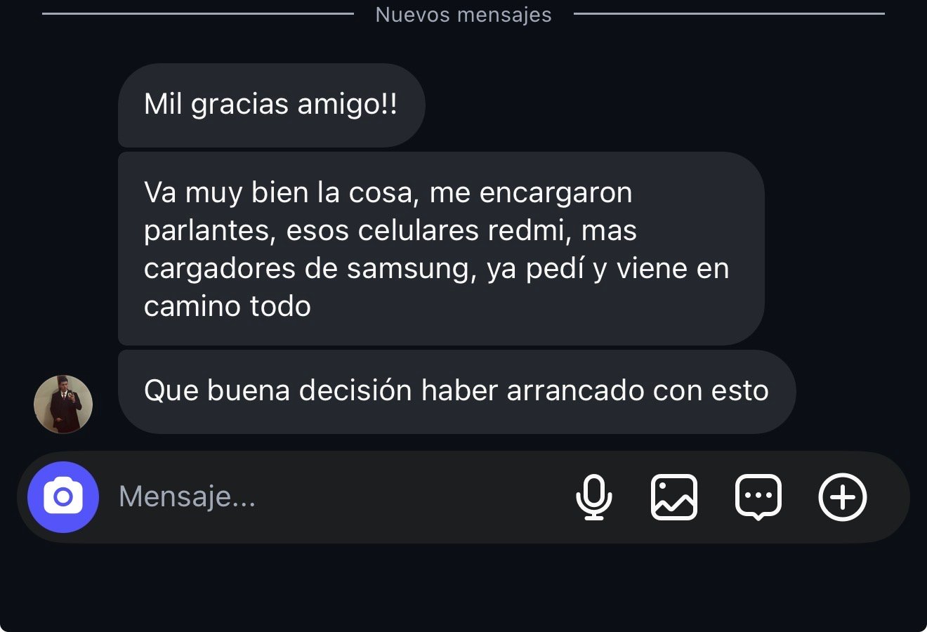 Captura real del chat de WhatsApp con Angel de Río Negro