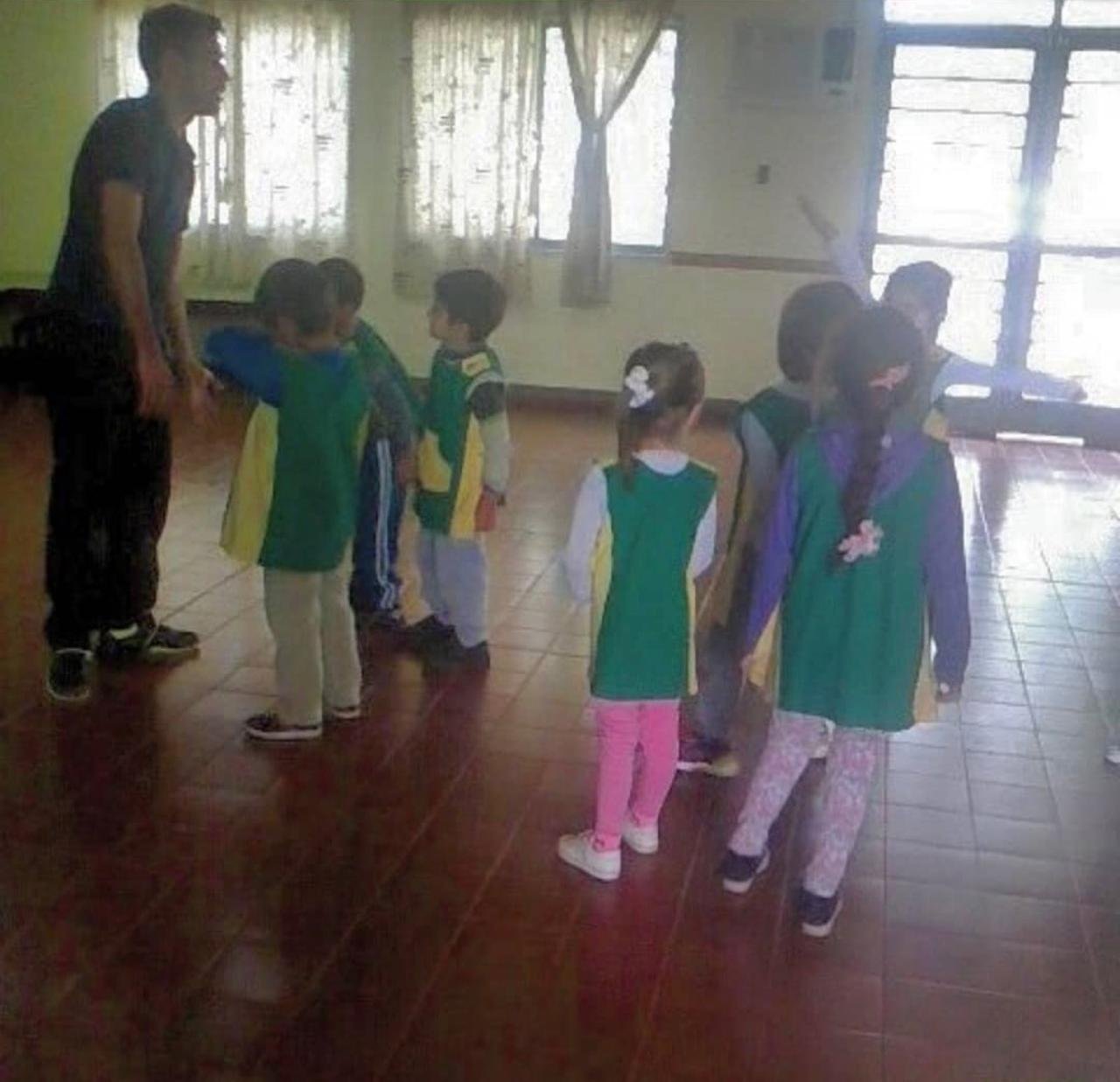 Mati profe en la escuela, 13 a 17